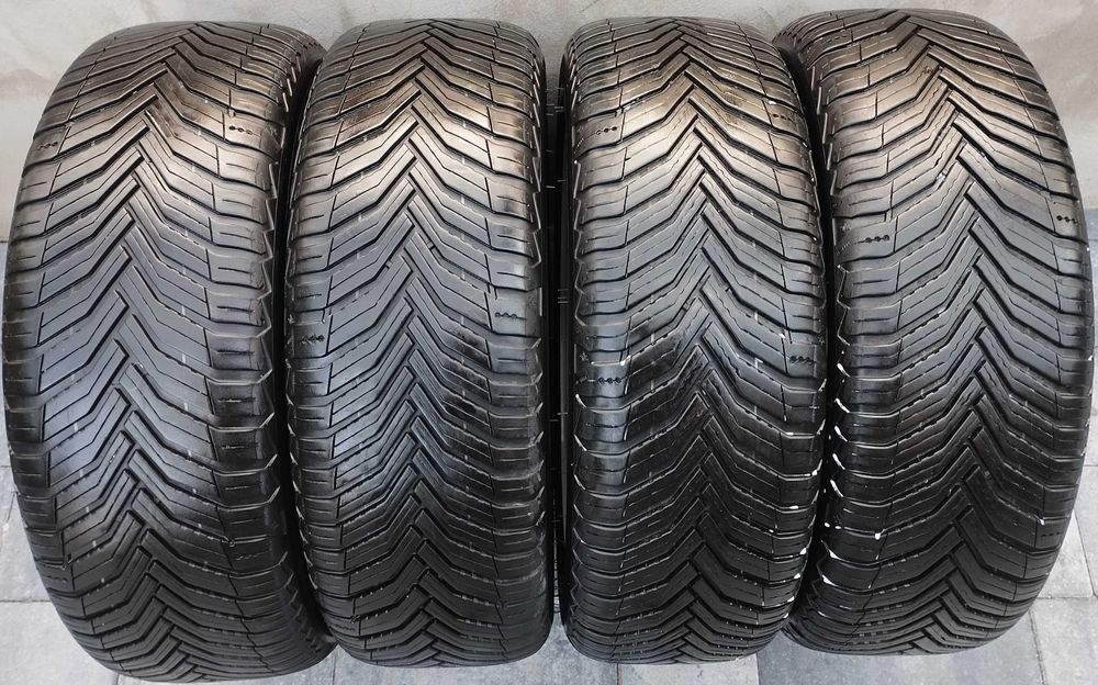 Oryginalne felgi koła NISSAN 16 cali 4x100 + MICHELIN wielosezon 2022