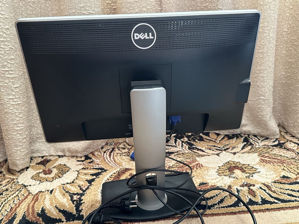 Монітор Dell U2312Hmt 23