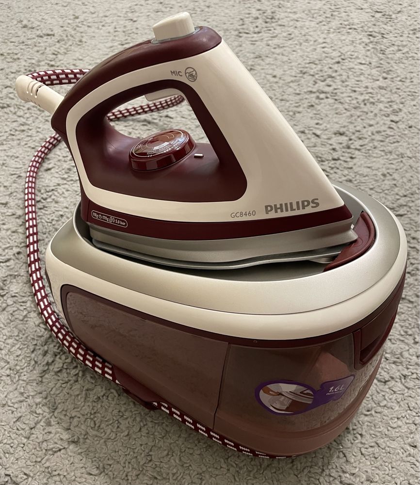 Праска з парогенератором PHILIPS GC8460