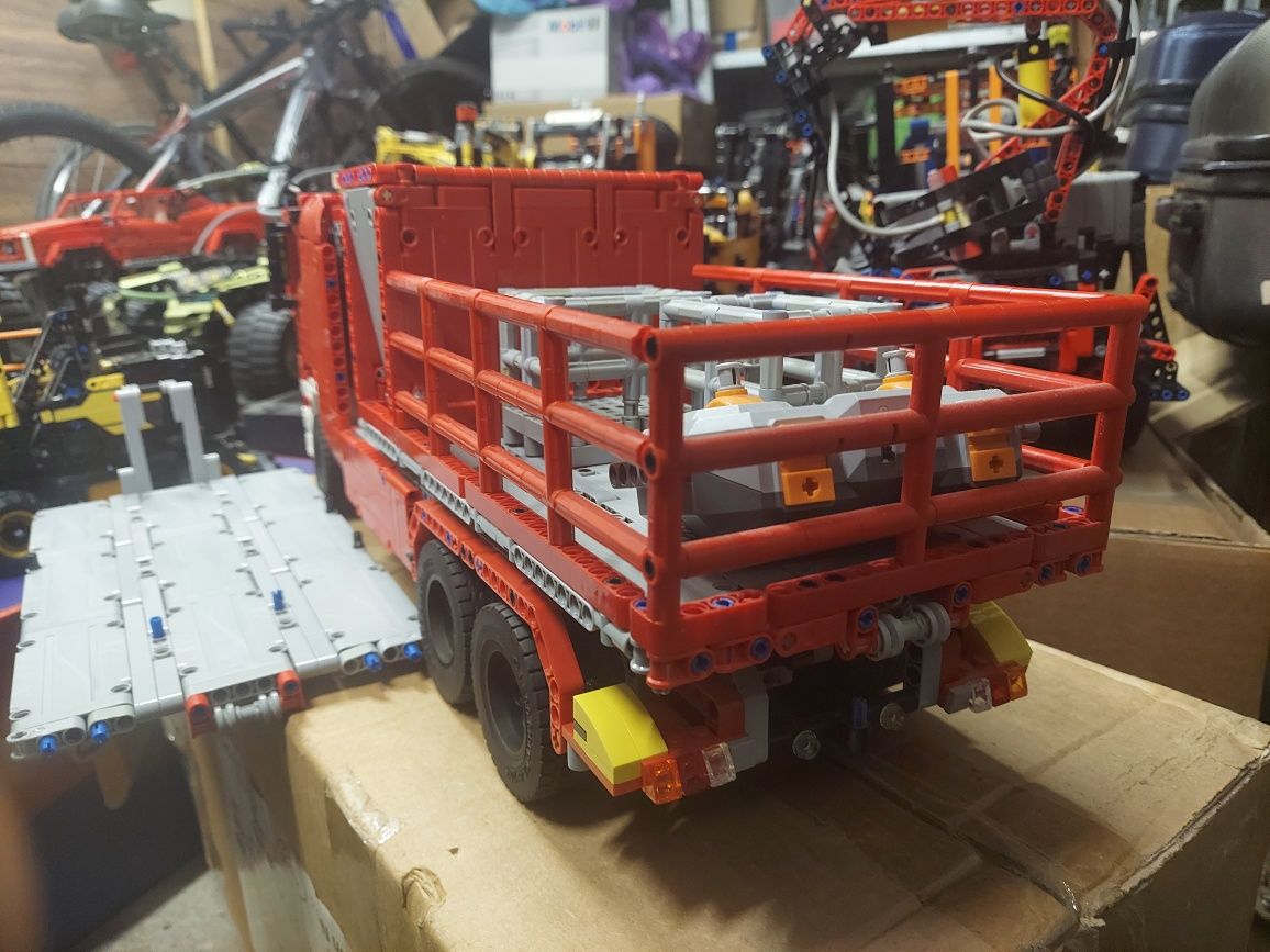 Lego Technic MOC Wóz Strażacki