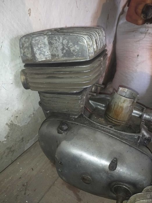 Продам мотоцикл восход