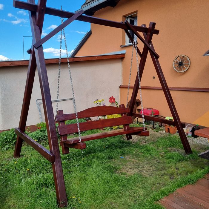 Huśtawka ogrodowa nowa.