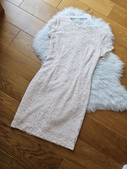 Elegancka koronkowa sukienka wesele komunia L