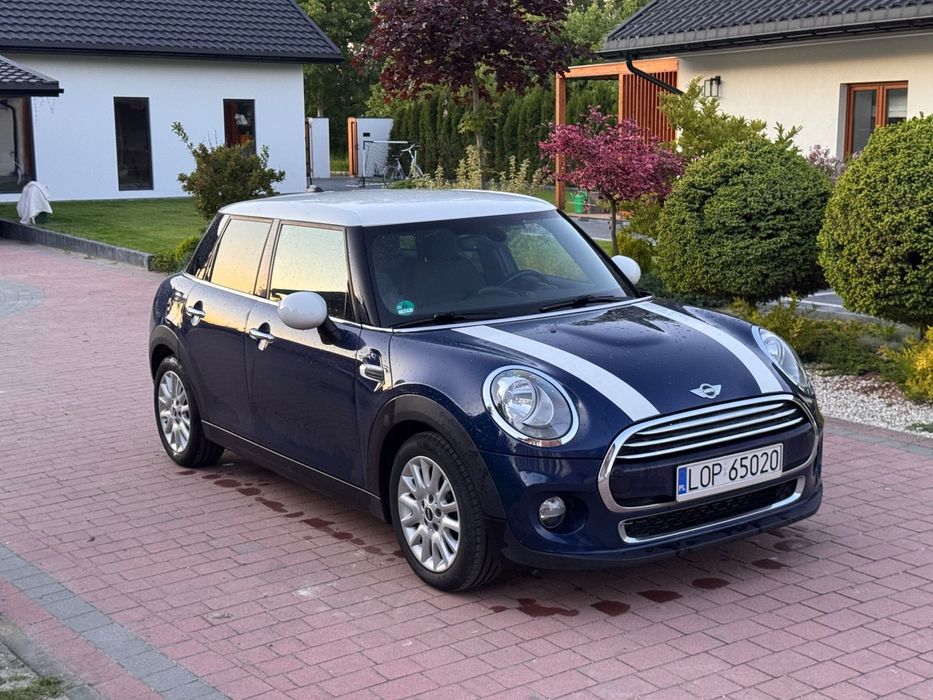 MINI Cooper 1.5 benzyna oryginalny stan