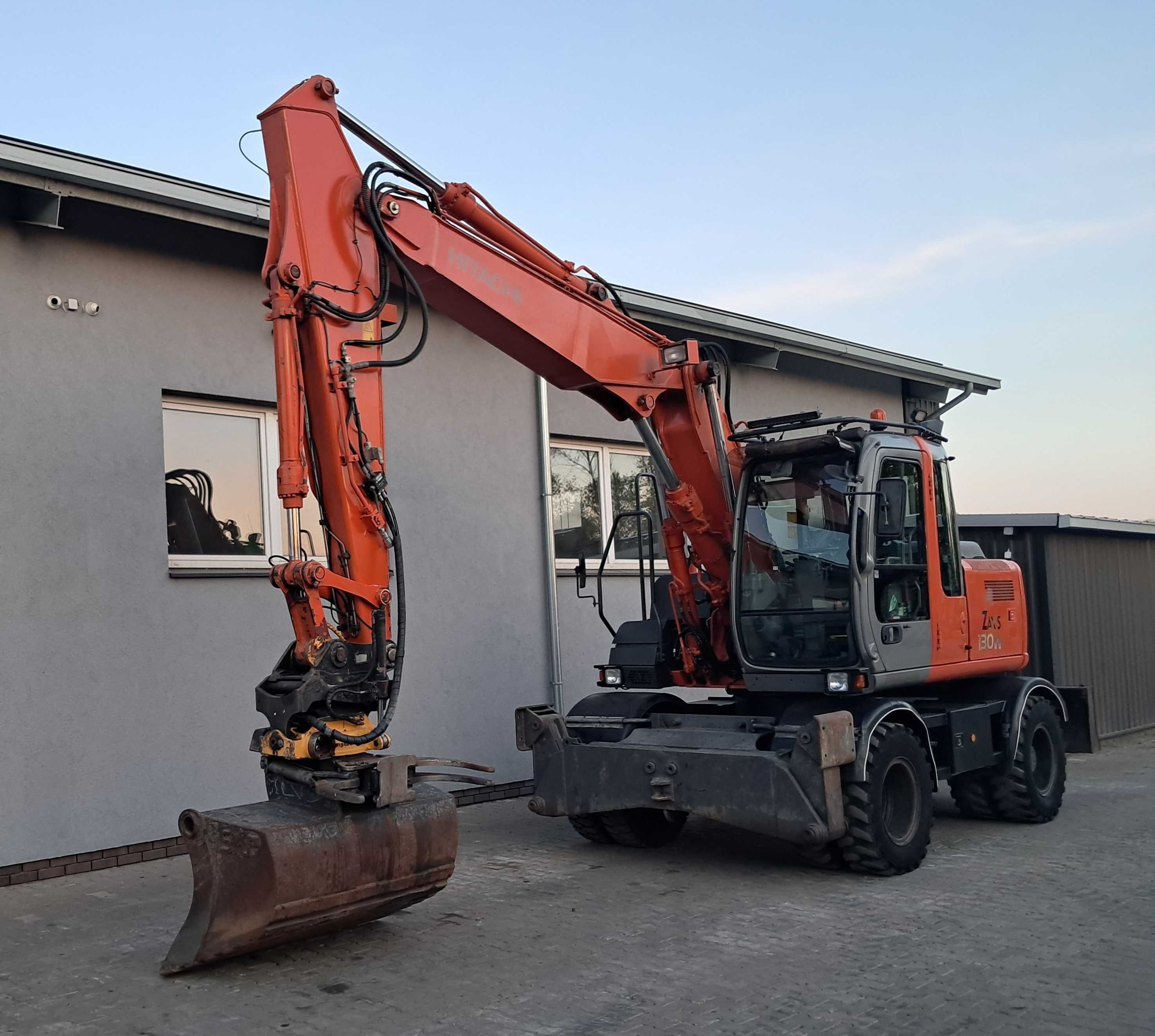 HITACHI ZX130W ORYGINAŁ Rototilt Engcon Szczypce Lemiesz + Podpory GPS