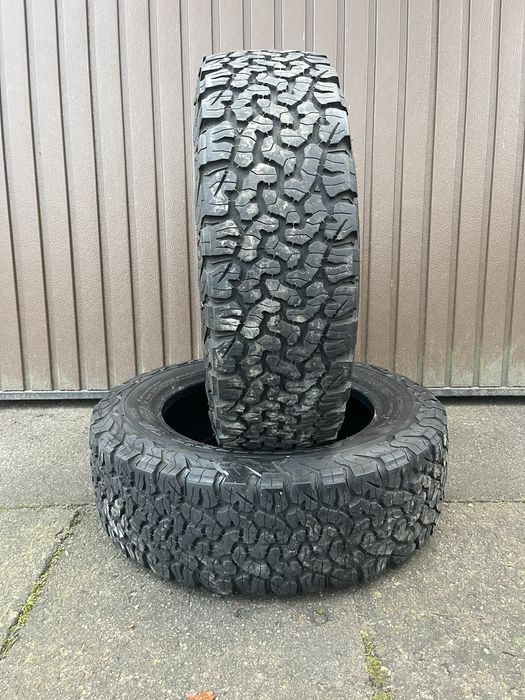 Szprzedam 2 opny zimowe BF Goodrich.225/65/17