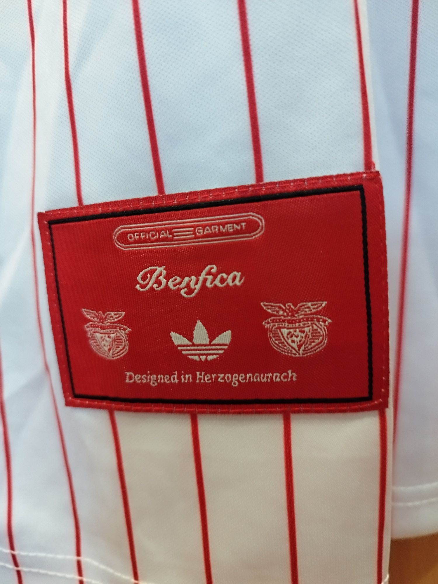 Camisola retro Benfica 25/26