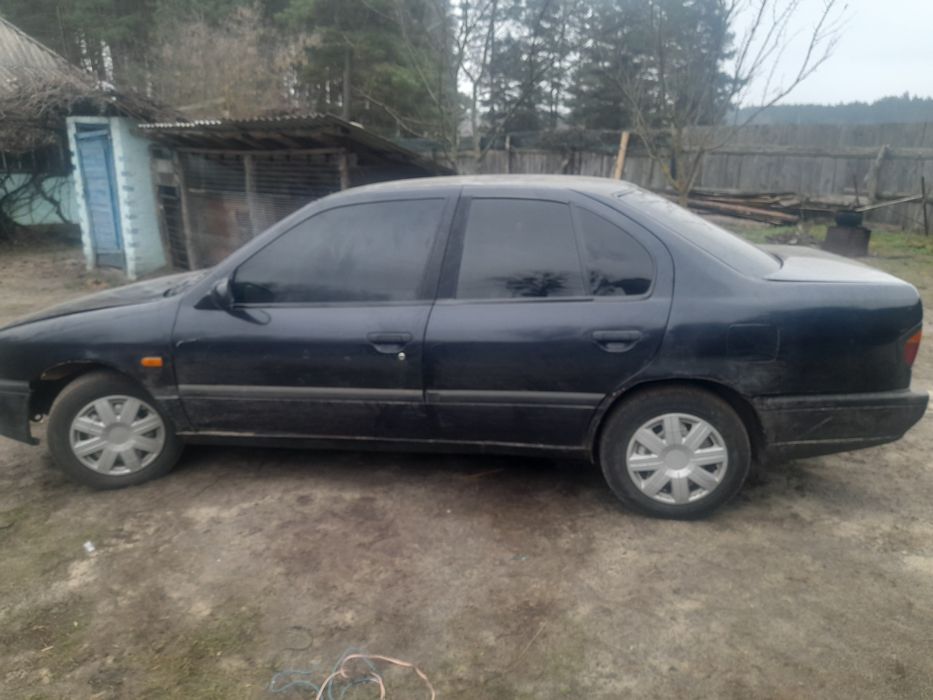 Nissan Primera p10