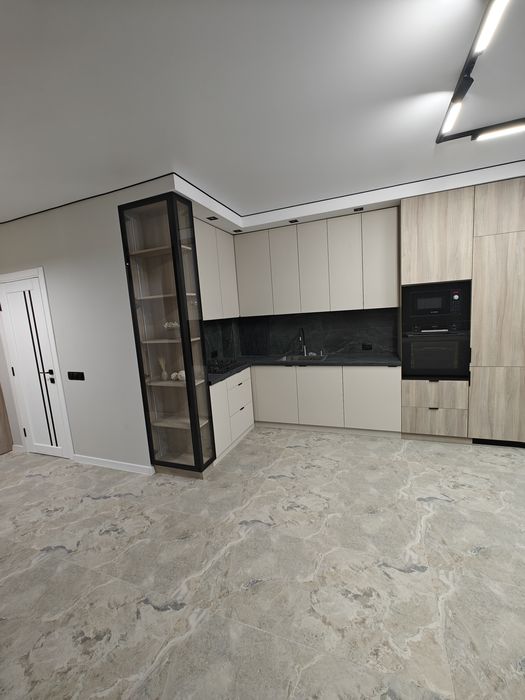 Продаю БЕЗ КОМІСІЇ для покупця. Будинок