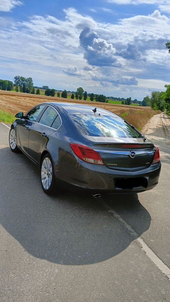 Sprzedam Opel Insignia 2.0 CDTI 131 KM Sport Tourer