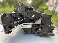 Корпус печки BMW E39 вентилятор печки БМВ Е39 заслонки