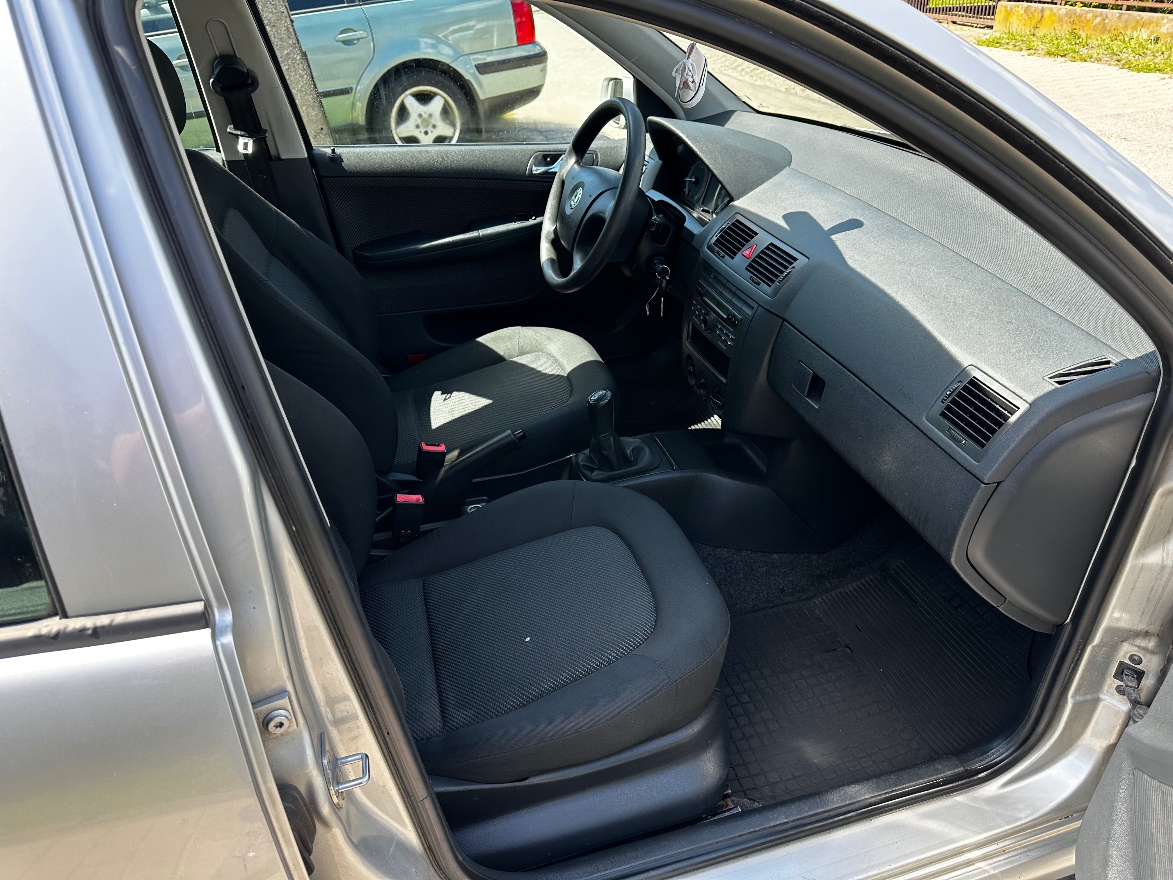 Skoda Fabia 1.4Mpi/2005r/184tys/1 Wl od nowości/Klima/Hak/Zero Korozji