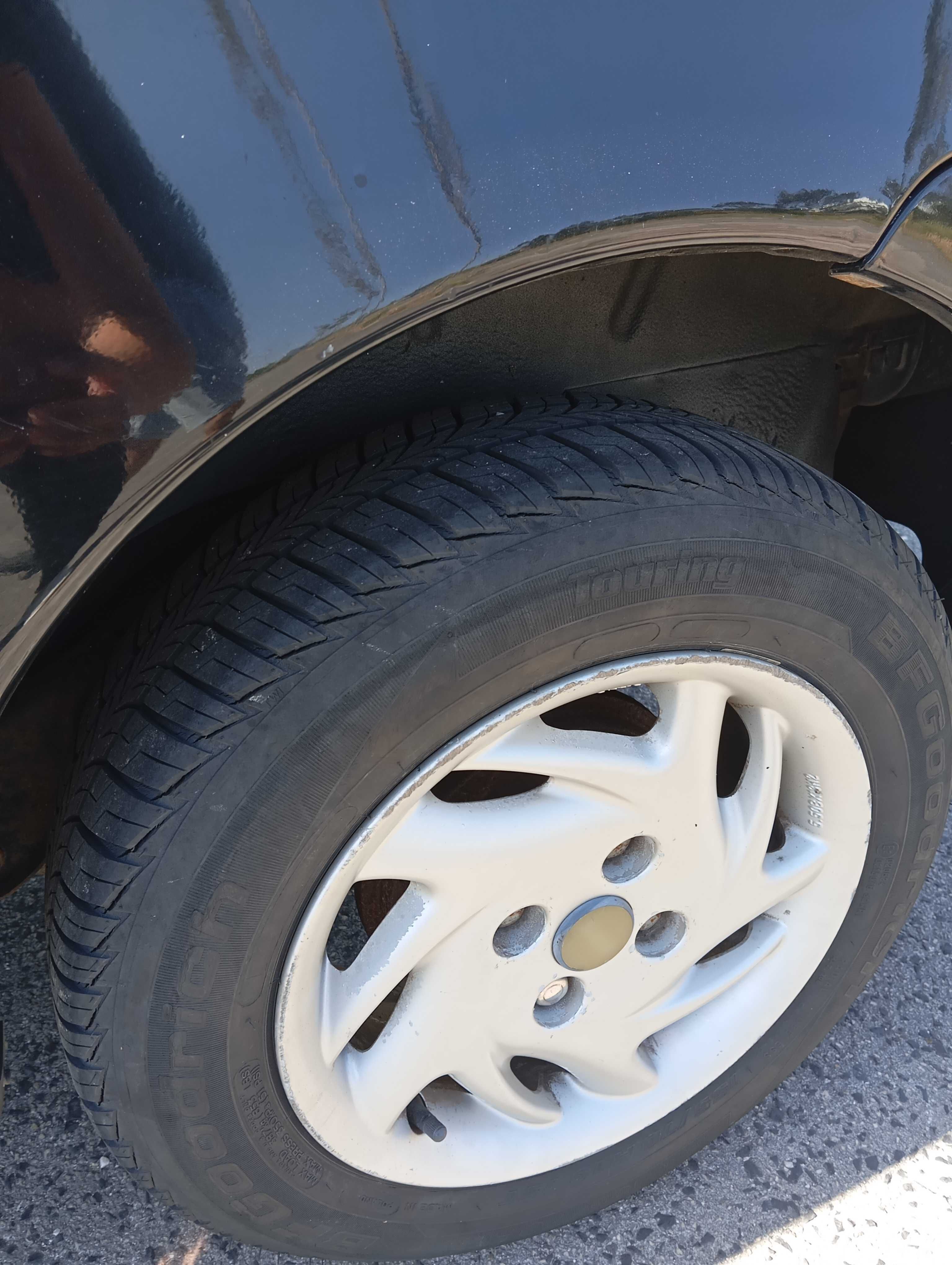 Carro bom estado