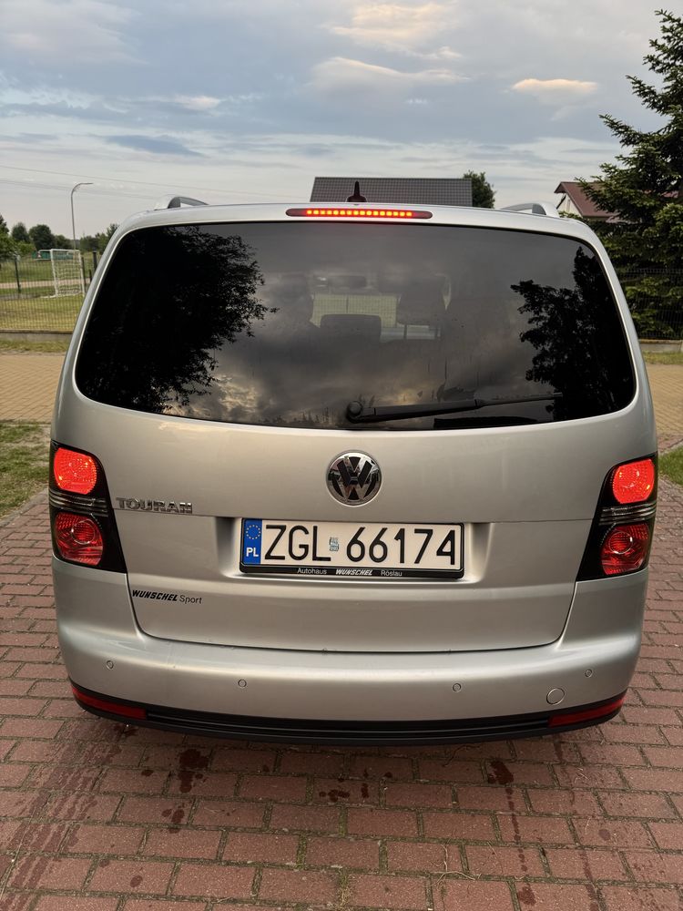 VW Touran 1.6 MPI benzyna +gaz 7 os.