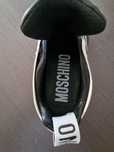 Sapatilhas Moschino - Novas