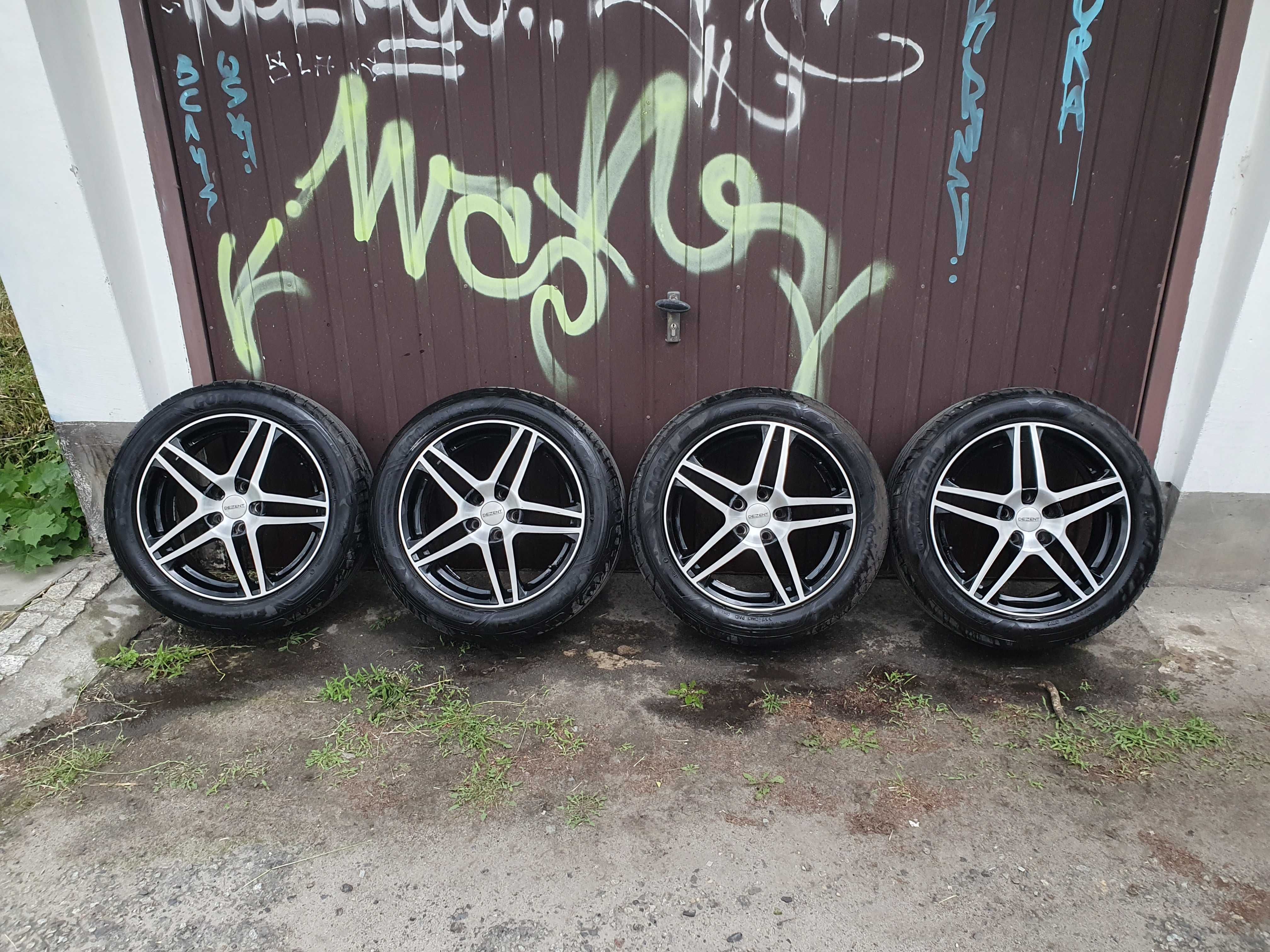 Alufelgi Dezent 17 5x112 ET48 Skoda Vw z oponami 225/50R17 lato