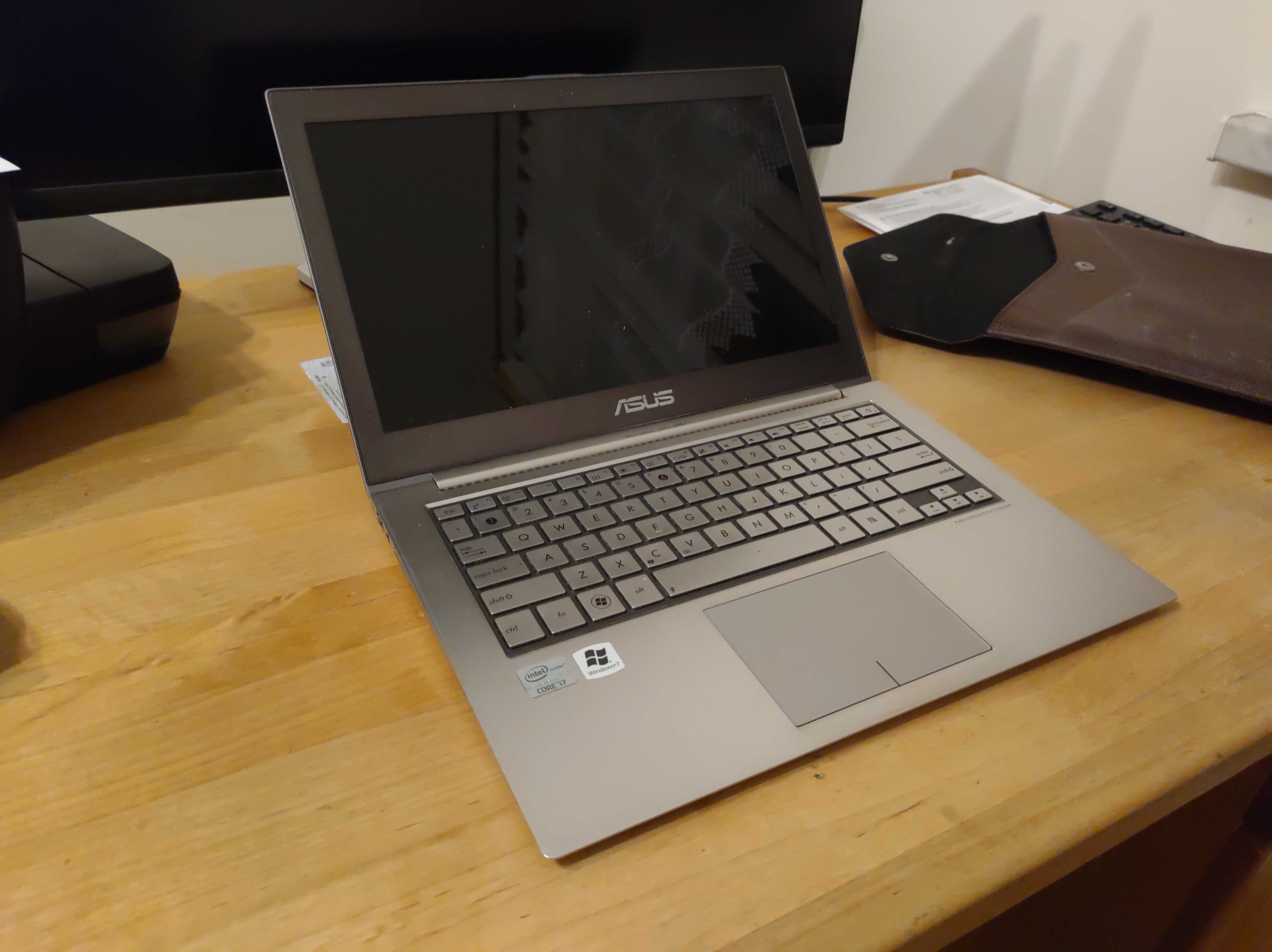 Ultrabook Asus Inter core i7, cieniutki