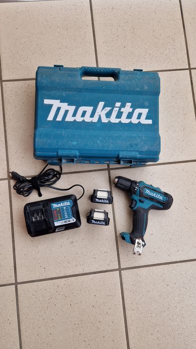Wiertarko-Wkretarka akumulatorowa Makita DF331D - zestaw