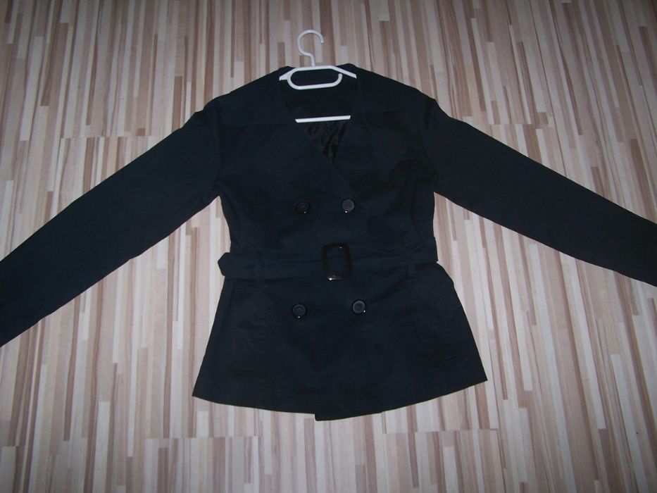 Kurtka płaszczyk prochowiec krótki czarny M