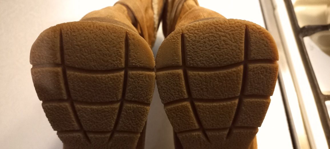 Чобітки жіночі, unisex