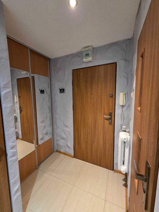 Katowice Tysiąclecia – kawalerka z balkonem i sypialnią, 38 m2