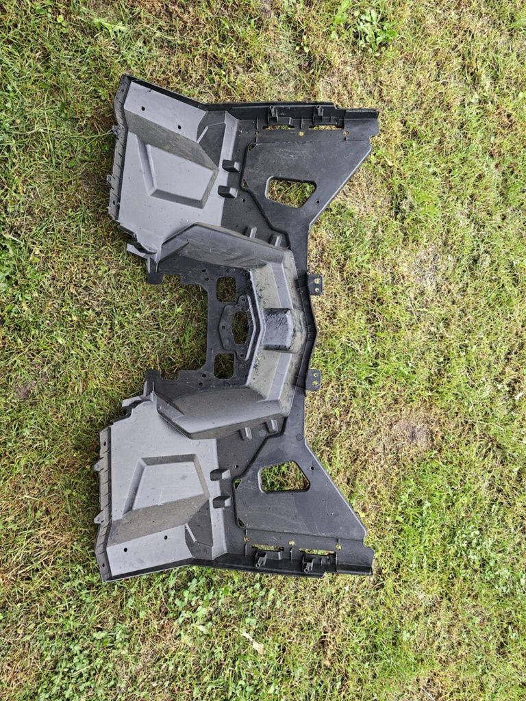 Polaris sportsman osłona owiewka błotnik tył tylny