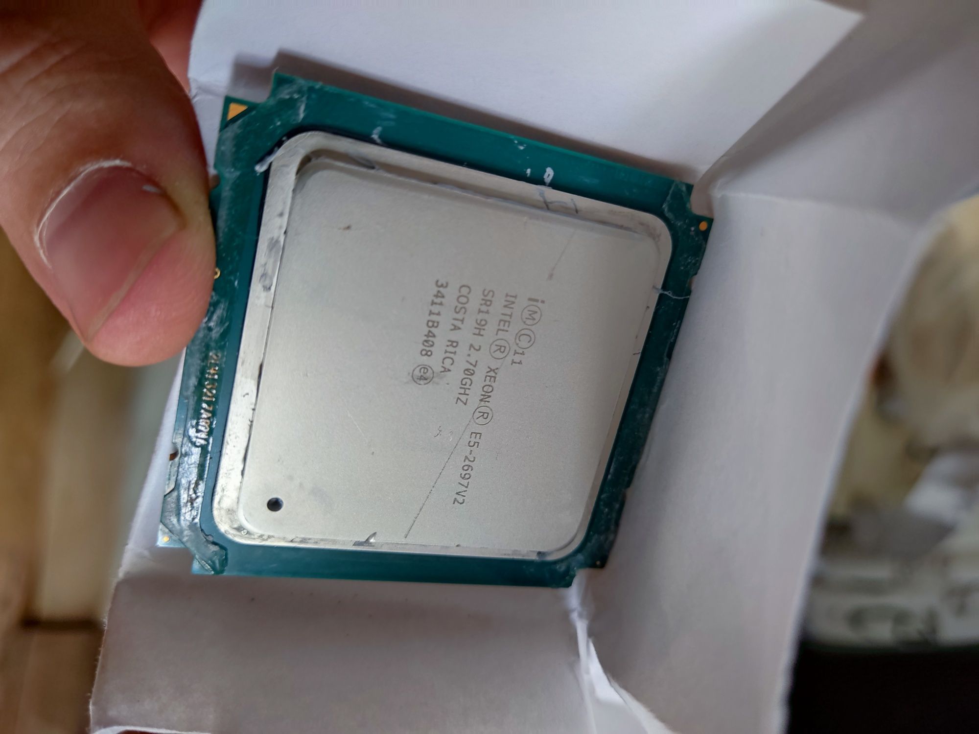 Серверний Intel e5-2697v2
