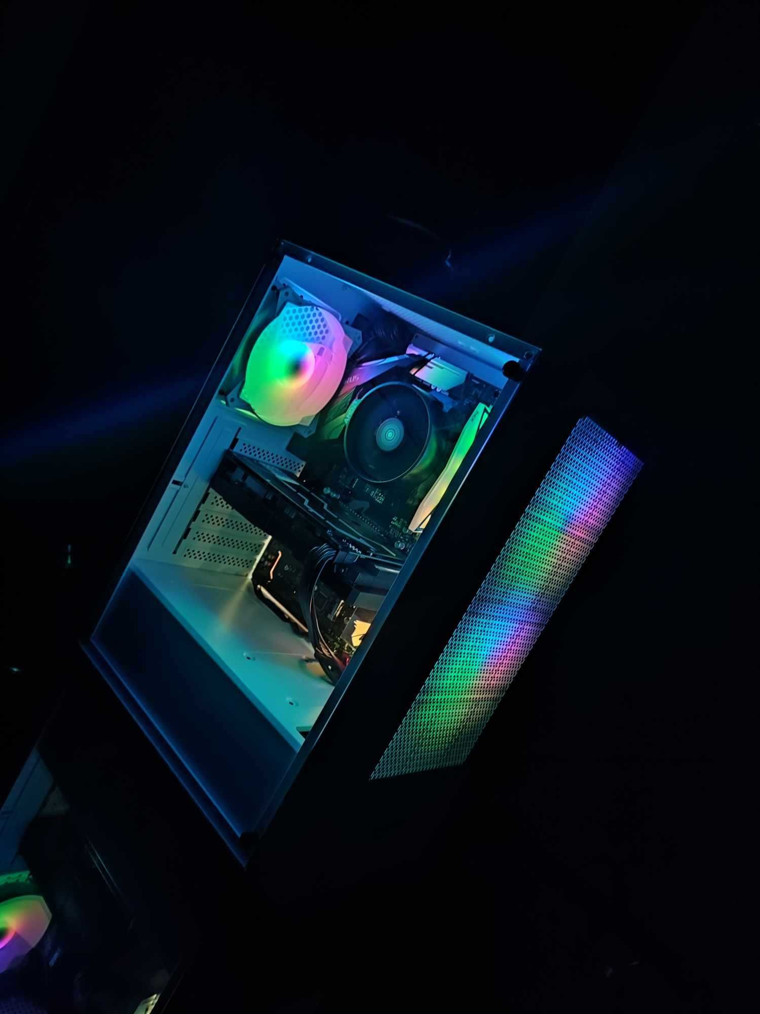 Komputer do gier [Ryzen 5600X] [RX 6600XT] [SSD 1TB] [32 GB RAM]