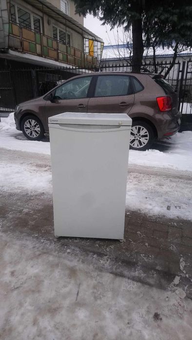 Lodówka zamrażarką indesit