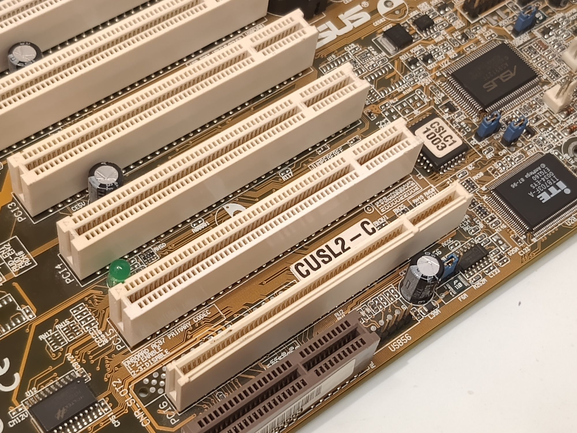 Asus CUSL2-C \ RETRO PC \ sprawna \ tylko Coppermine