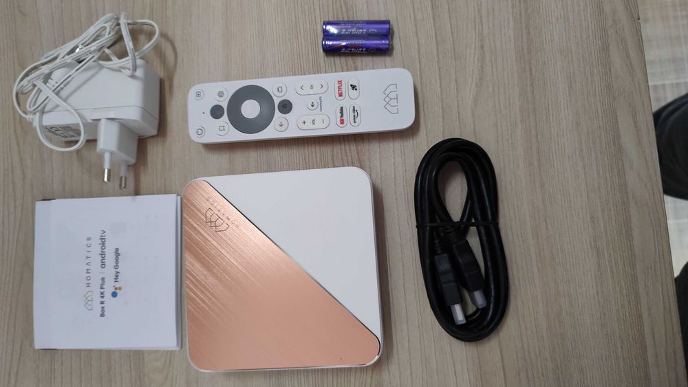 Телевізор Haier U49H7000 з приставкою HOMATICS Box R 4K Plus