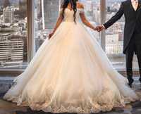 Vestido de noiva de luxo