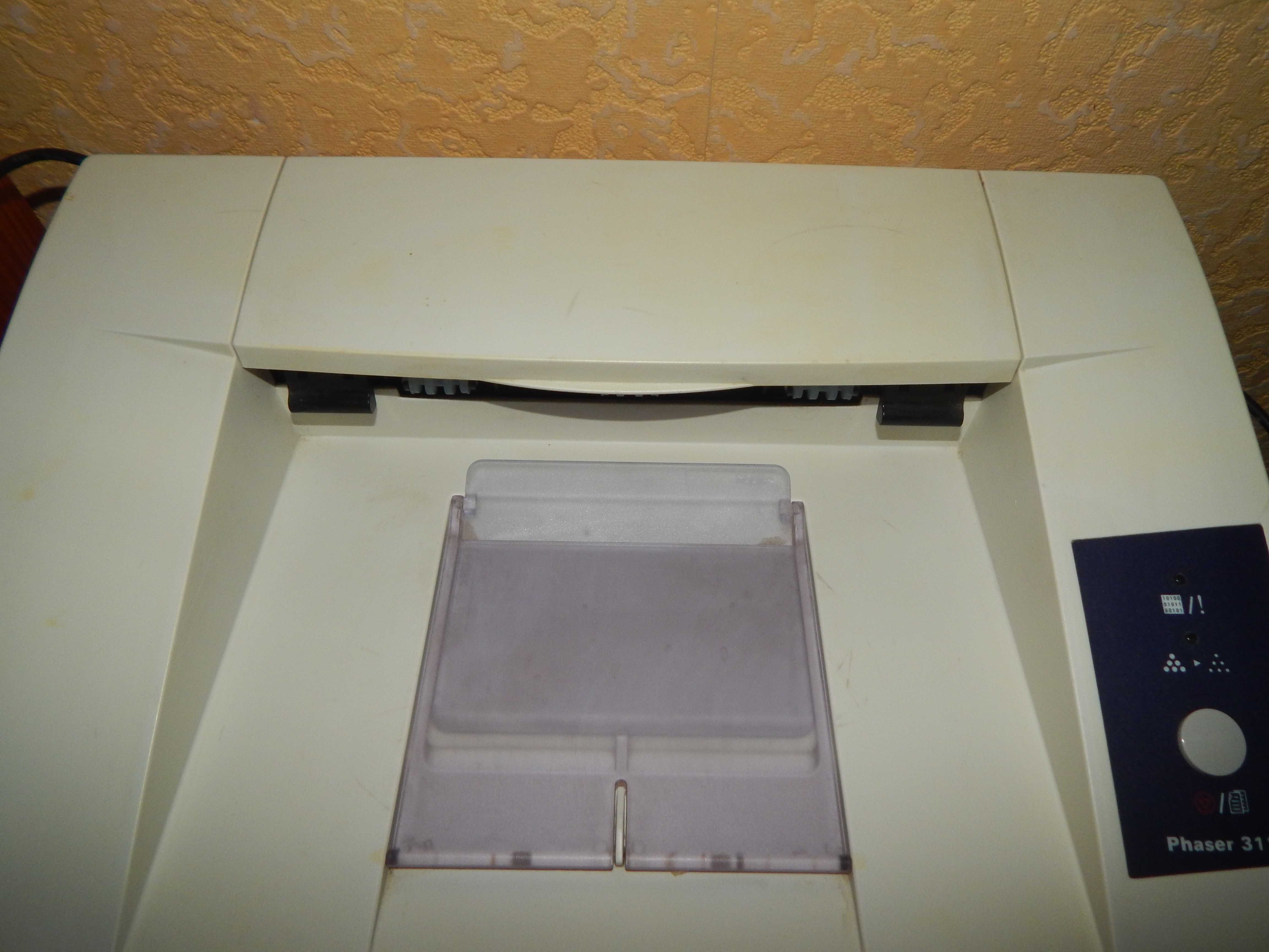 Принтер лазерный универсальный XEROX Phaser 3117 в хорошем состоянии
