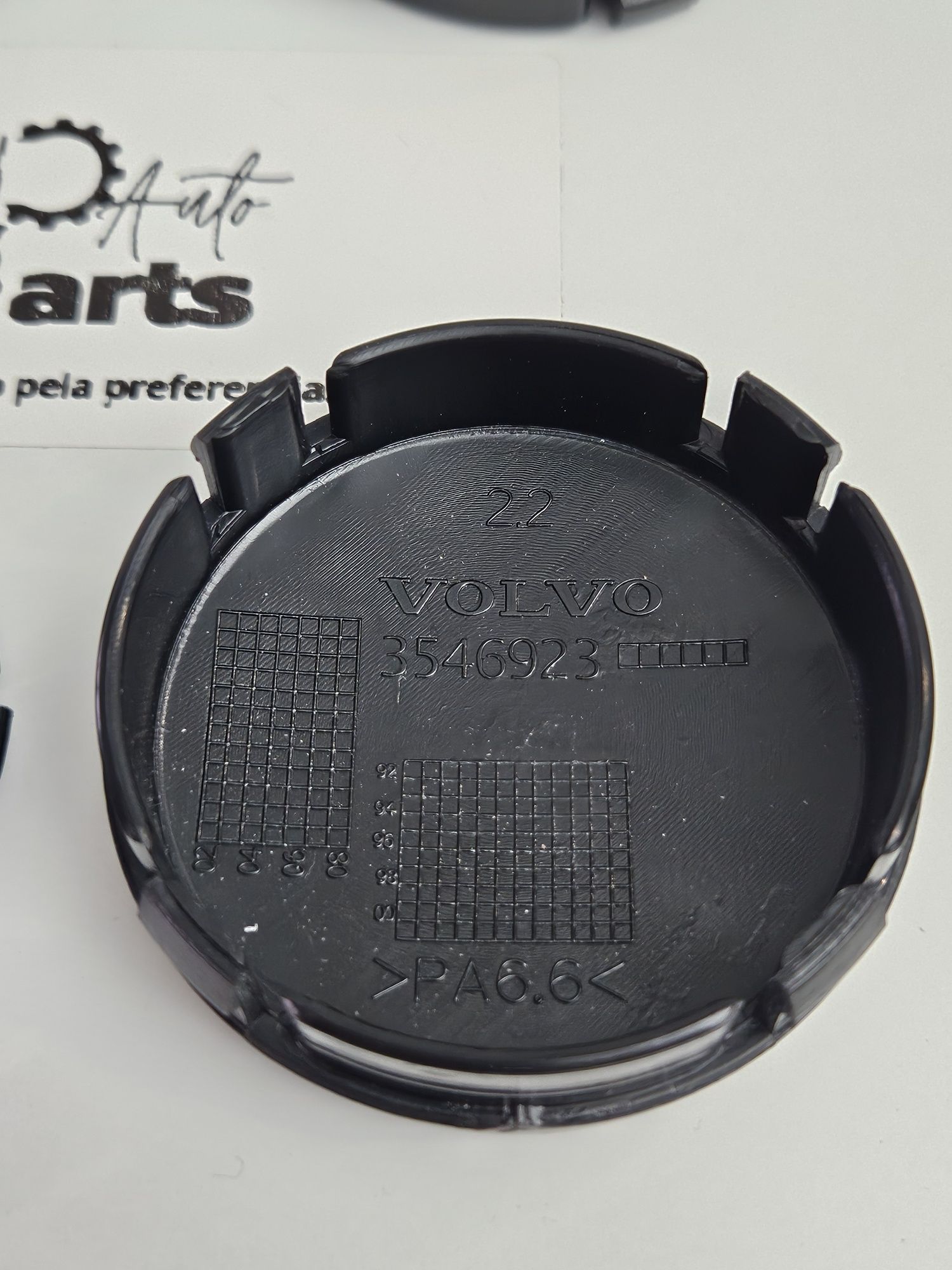 Conjunto de centro de jante Volvo 64mm