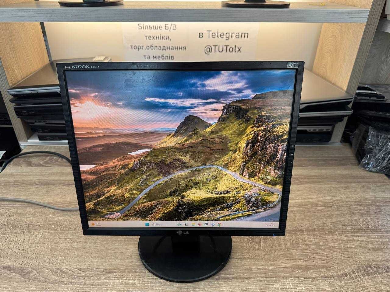 Б/В  LG Flatron L1953S-BF — 19" / 1680×1050 / VGA + DVI