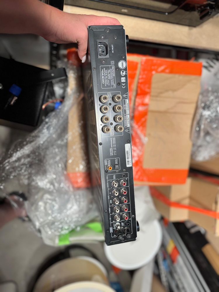 Wzmacniacz. Onkyo A-5VL