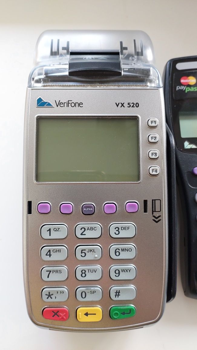 POS терминал Verifone VX 520