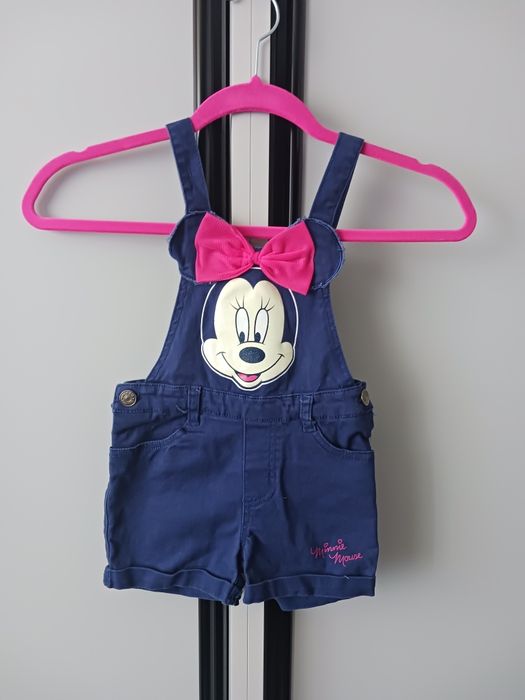 Krótkie spodenki na szelkach rozm. 104 Myszka Minnie
