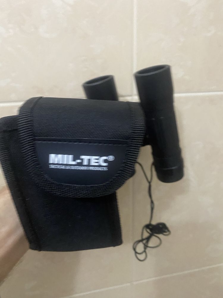 Бінокль малий Mil-tec 10/25