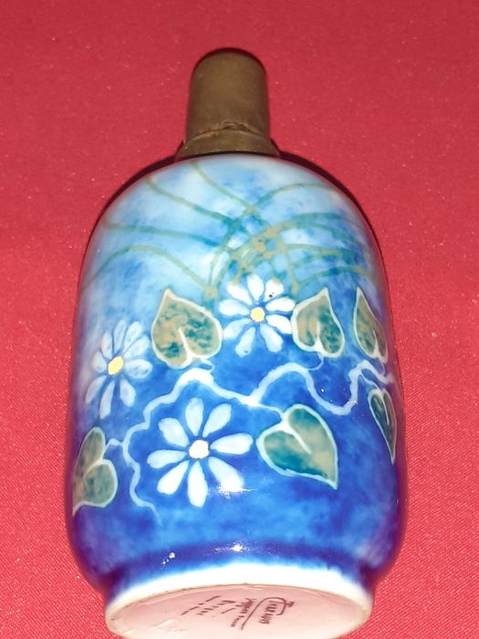 Frasco Perfumador em Porcelana