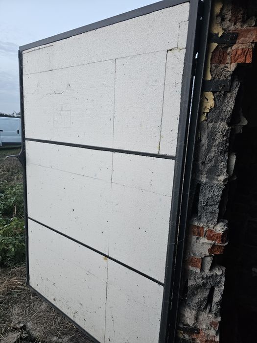 Brama wrota garażowe