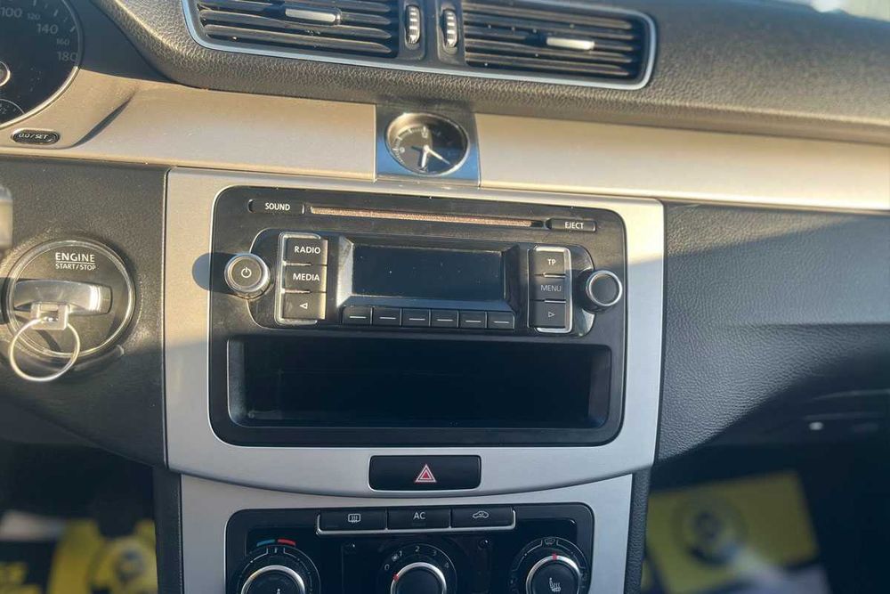 Volkswagen Passat 2012