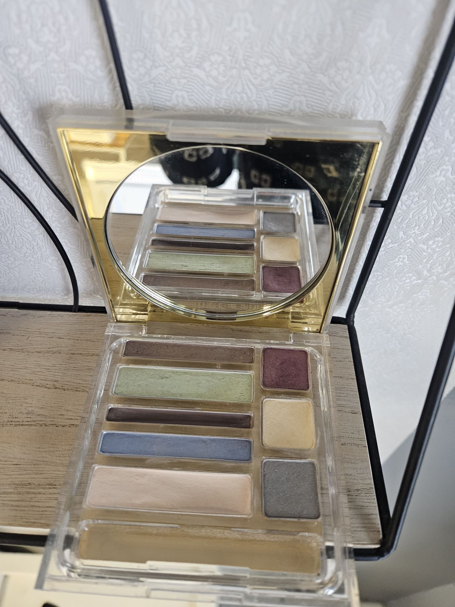 Paleta cienie Estée Lauder Delux Pure EyeShadow 8odcieni