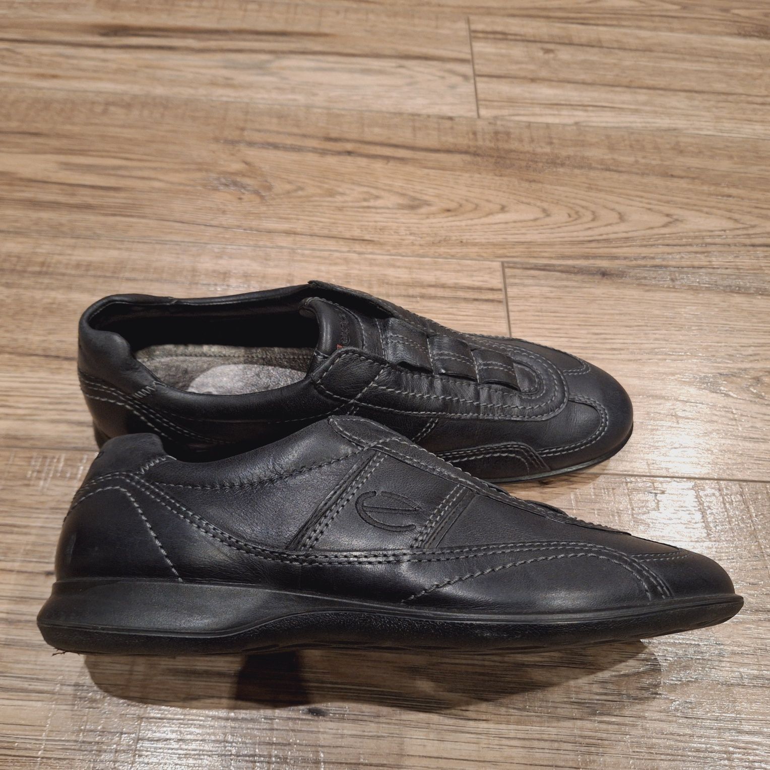 Buty marki Ecco roz 41