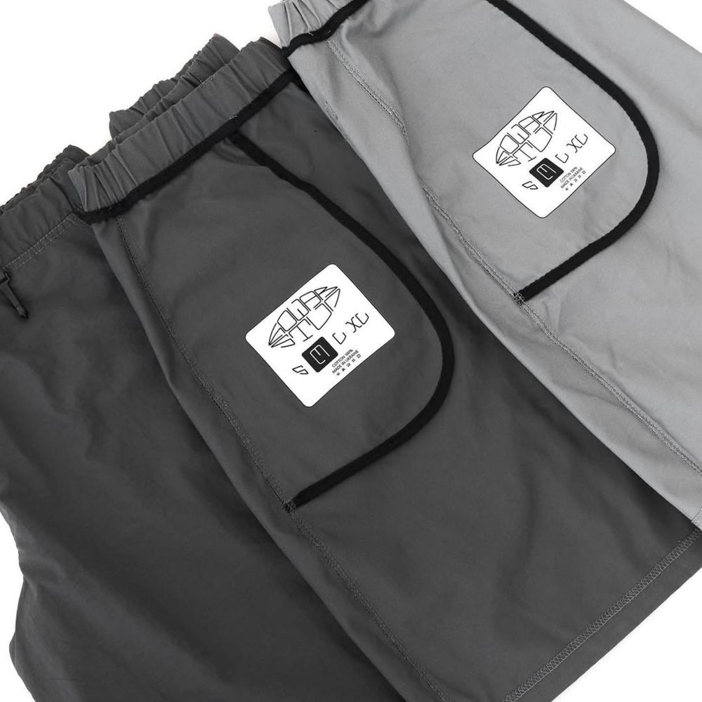 Shorts HowardStudio шорты