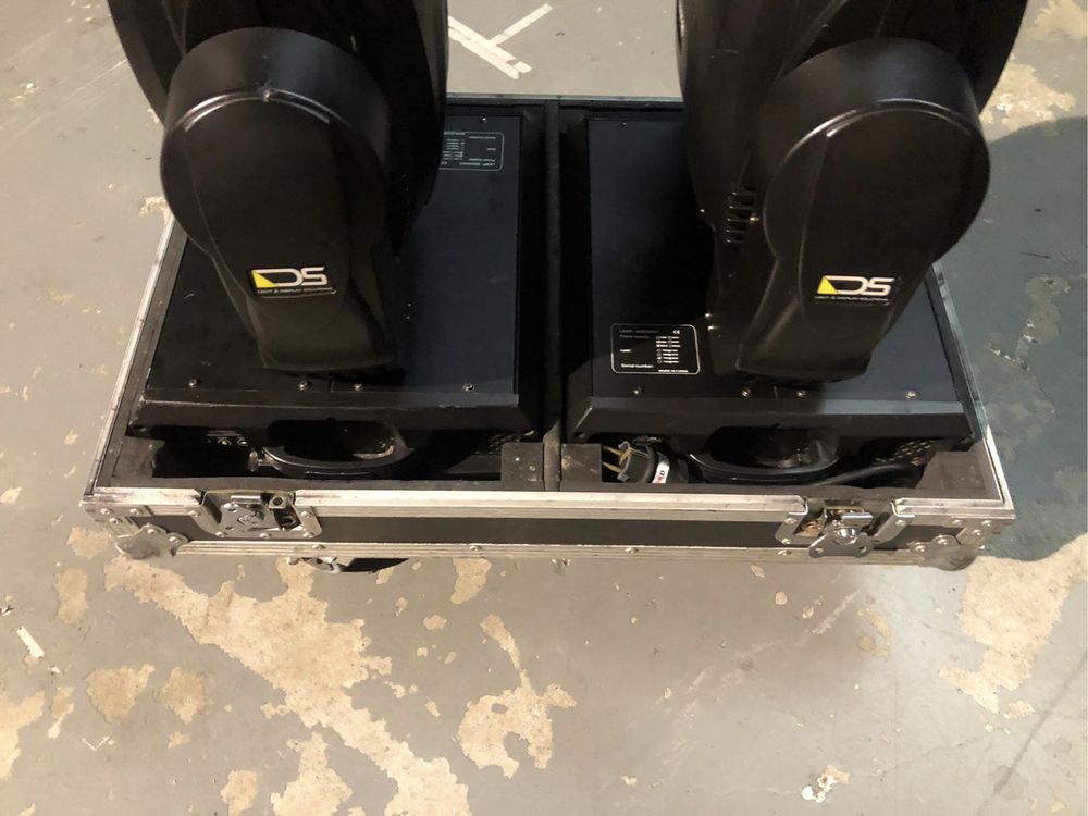 3 Robot Moving head Spot 250 Beam