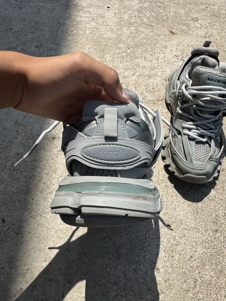 balenciaga track 1