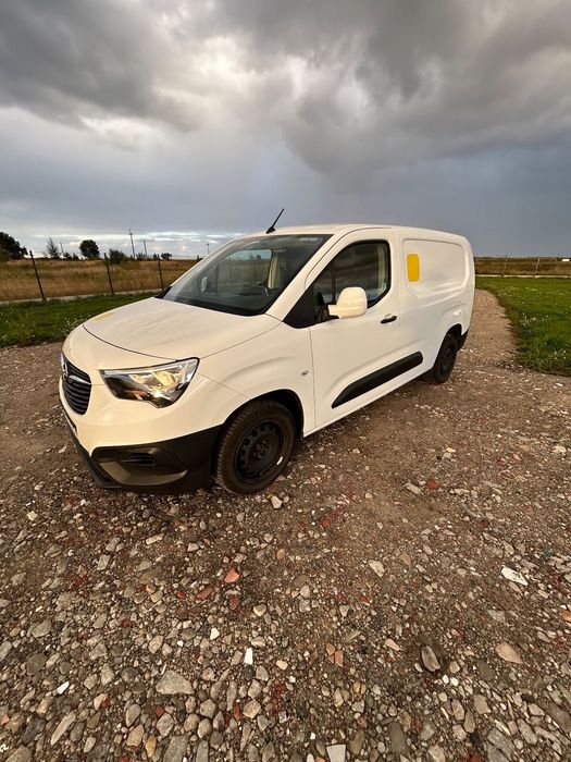 Opel Combo  Niski przebieg 126140KM Świeżo po wymianie oleju