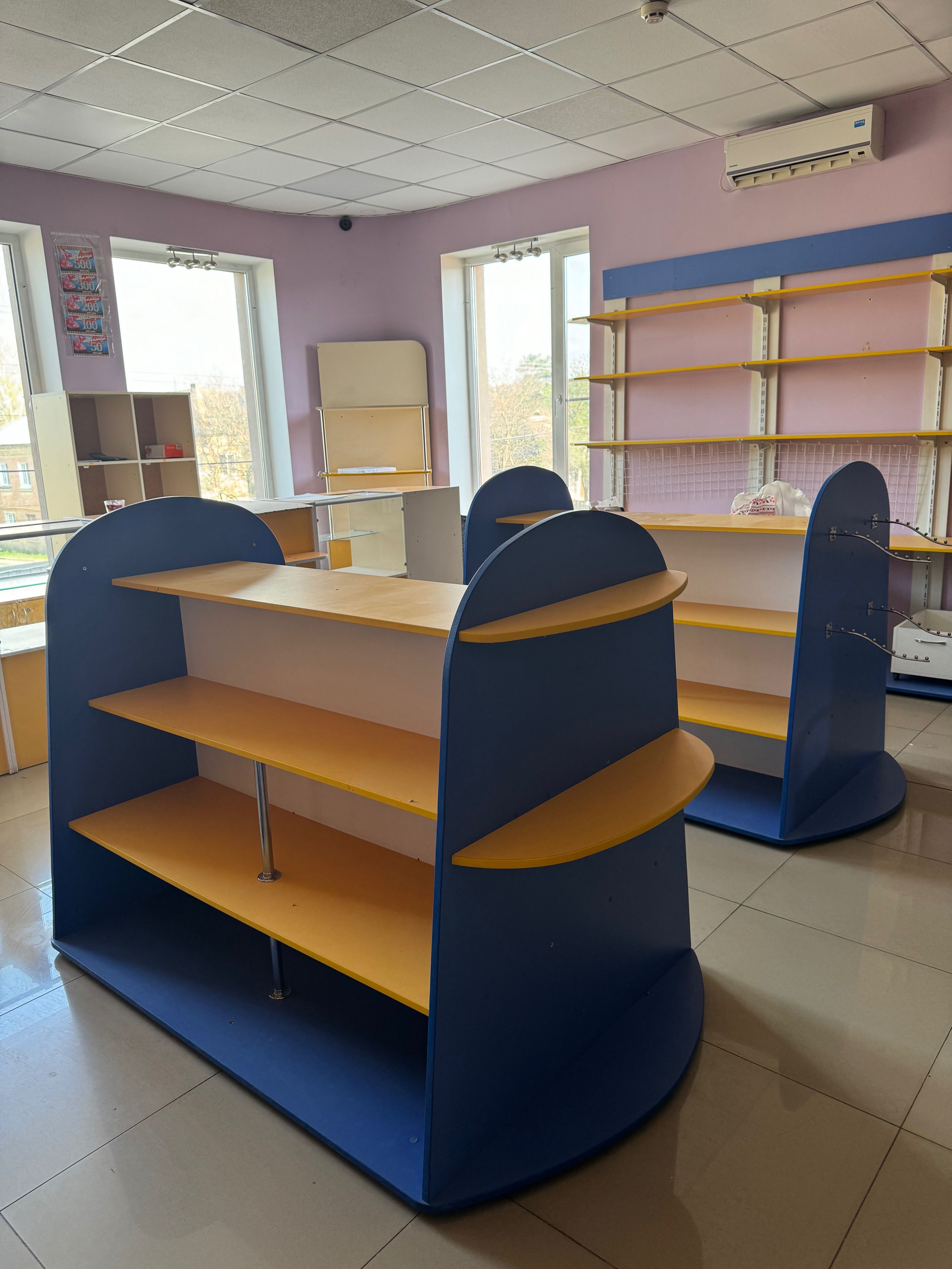 Продаж обладнання для бізнесу