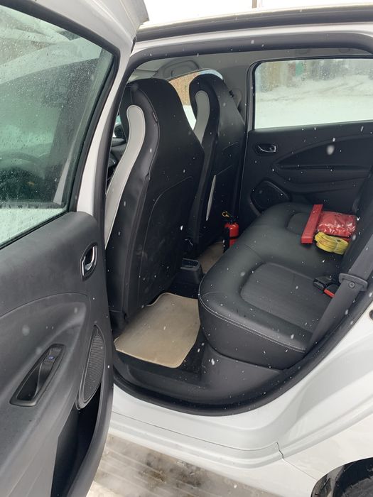 Renault Zoe 42 kw. 2019 рік